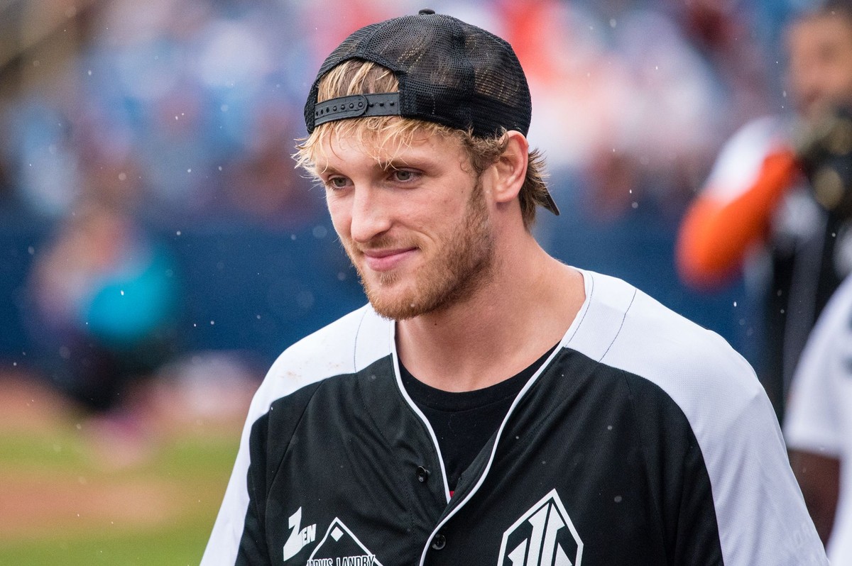 Strands NYT Game: Custom & Unlimited Strands